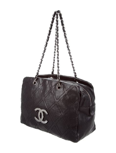 chanel diamond stitch bag|chanel leather shoulder bag.